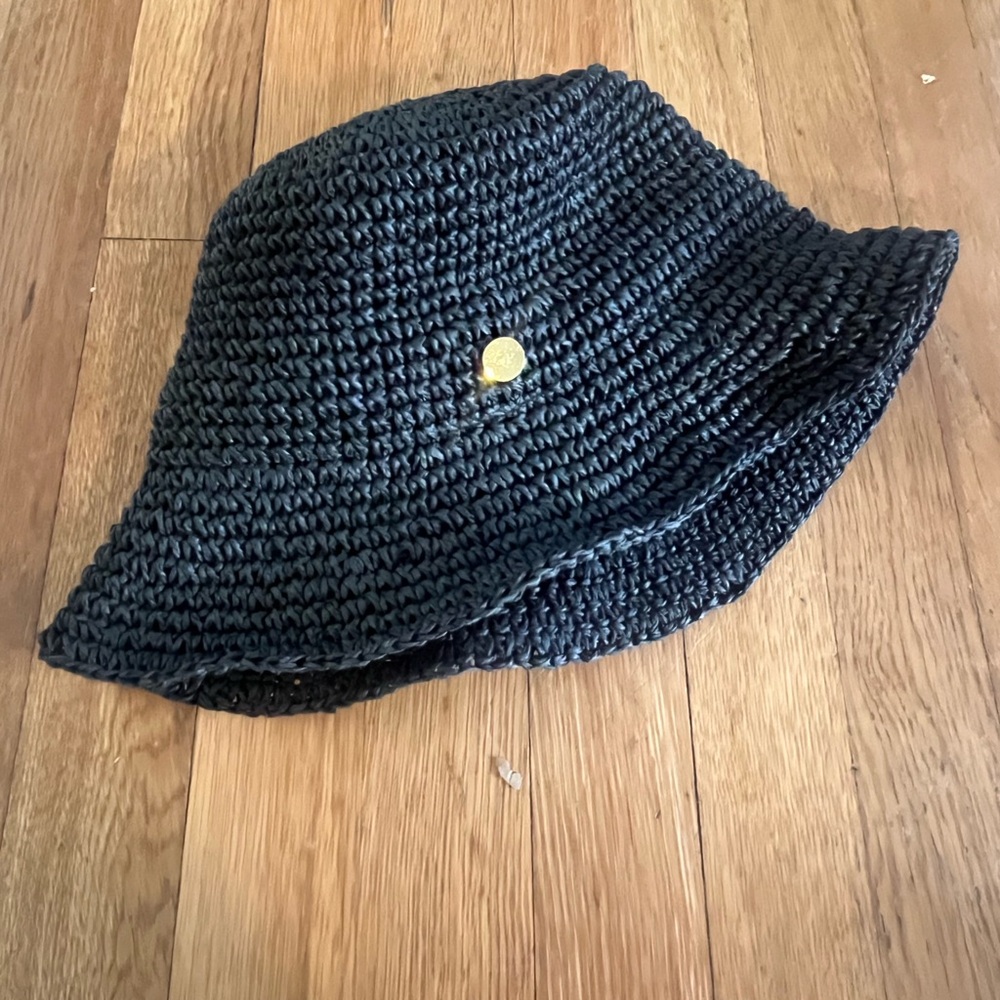 Gigi Pip Black Woven Bucket Hat